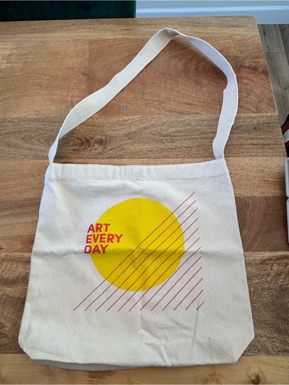 Poketo Canvas Art Every Day Tote Bag Graphic Messenger Snap Closure Pocket Yello